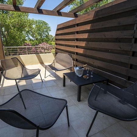 Amalias Hotel Kourouta Exteriör bild